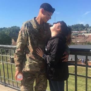 Meet your Posher, Tyler